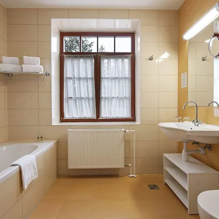 Izvir - Sava & Hotel